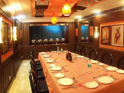Hotel Star Grand New Delhi